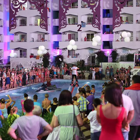 Club Anjeliq Готель 5*