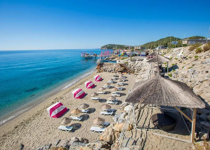 Club Anjeliq Готель 5*