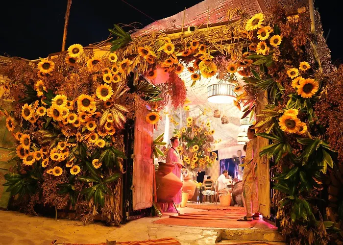 Club Anjeliq Готель Аланія