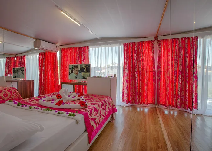 Готель Club Anjeliq 5*