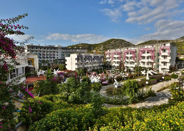 Club Anjeliq Otel 5*