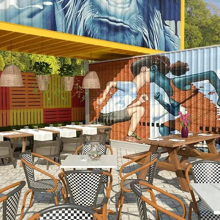 Club Anjeliq Hotel