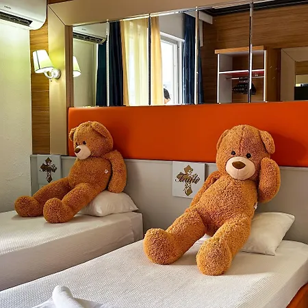 Club Anjeliq Hotel